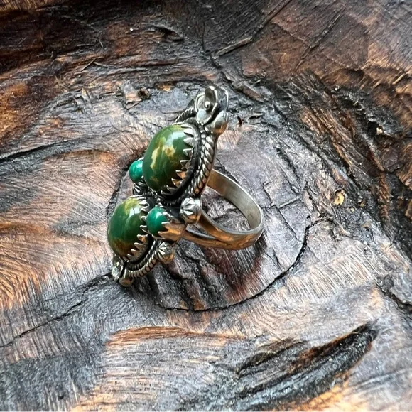 925 Sterling Silver Green Turquoise Ring with Floral Details – Size 7 - Picture 4 of 13